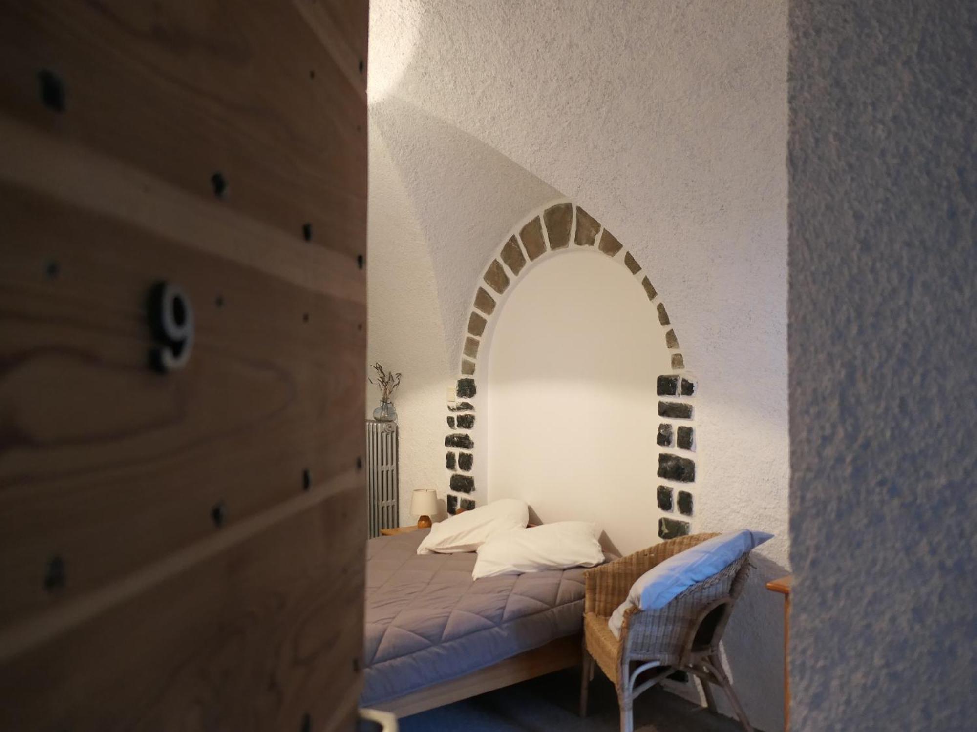 Auberge Les 1000 Cols, Anciennement Val D Azur Molines-en-Queyras Pokoj fotografie